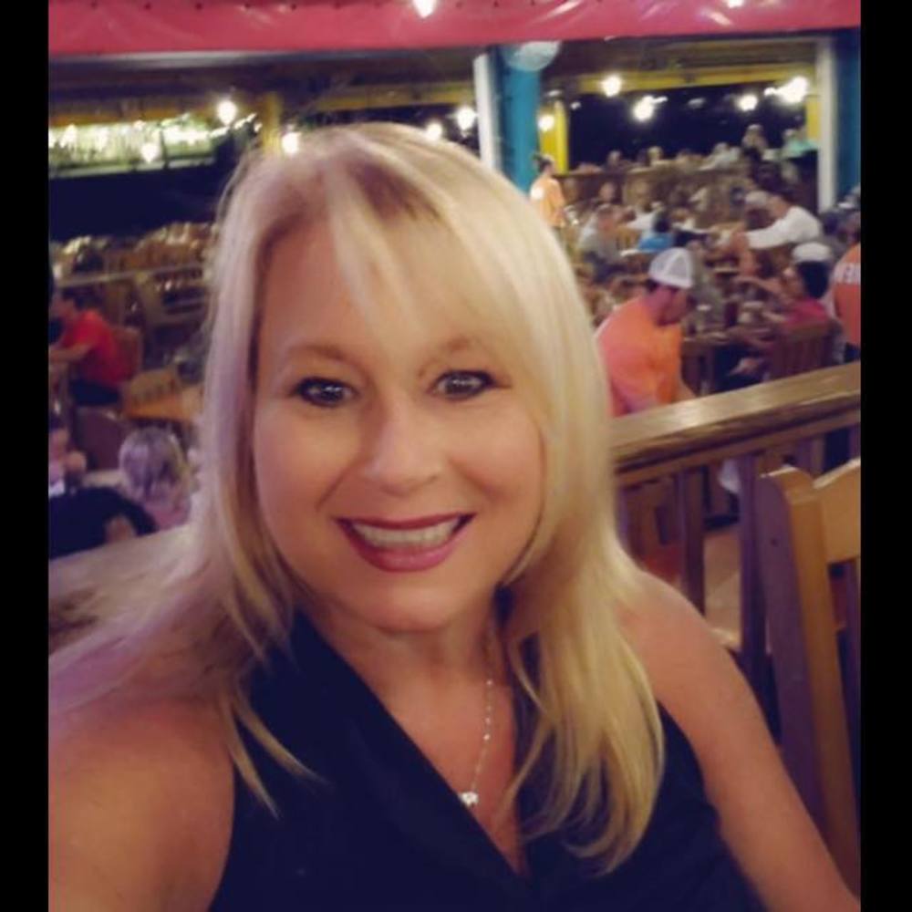 Meet your Posher, Pam